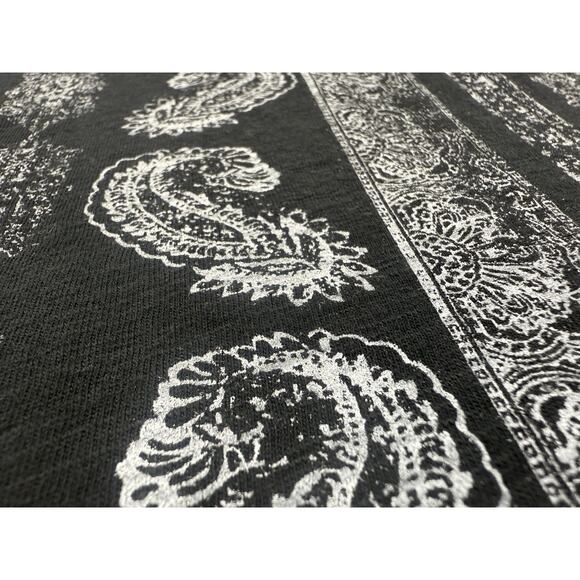 Chicos Zenergy Tee Women’s M Black Front Print Bling Round Neck Short Sleeve - Picture 4 of 9